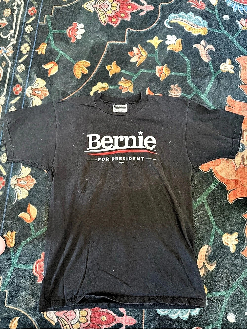 Bernie Sanders 2016 Campaign shirt - medium